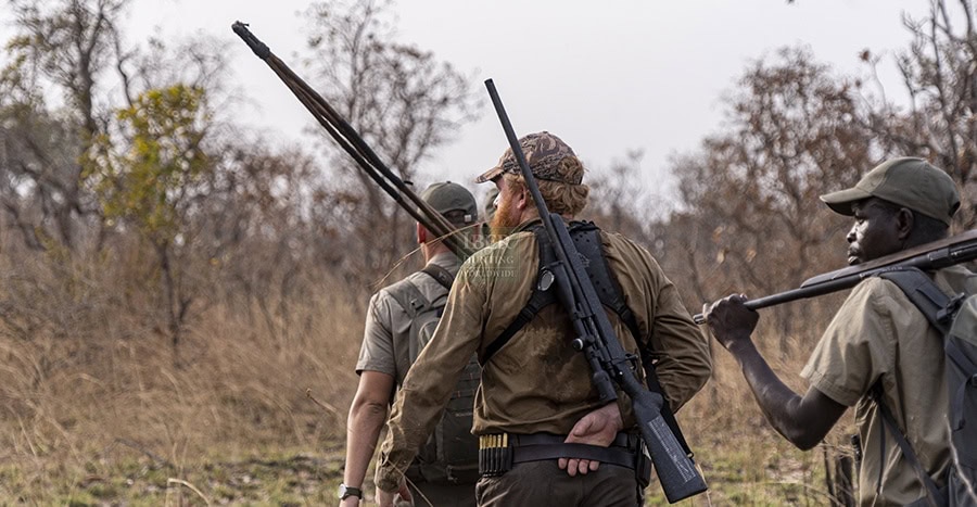 Hunters-stalking-in-Cameroon