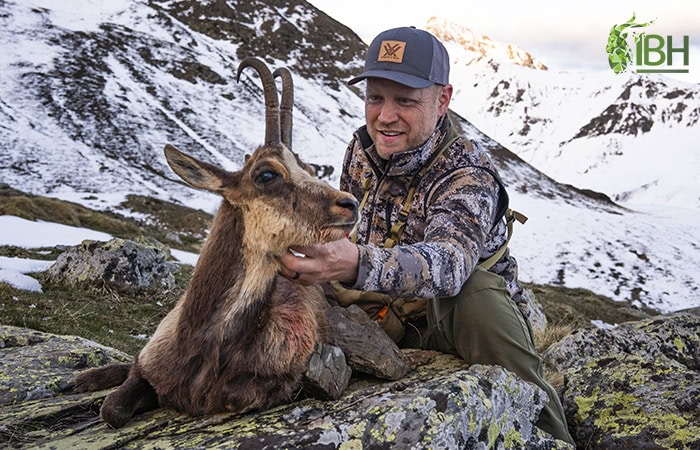 Pyrenean-Chamois-hunt-in-Spain_iberhunting_nick-hoffmann_4
