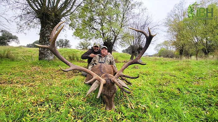 Red-Deer-hunting-trophy-Jim