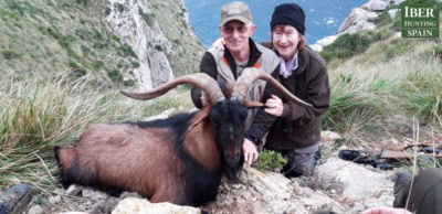 Hunt-Boc-Balear-in-spain-Iberhunting-400x194 (1)